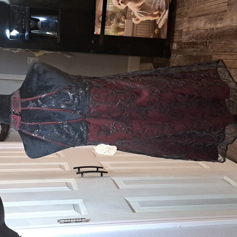 NWT Altar'd State Burgundy and Black Mini Dress - Picture 2 of 4